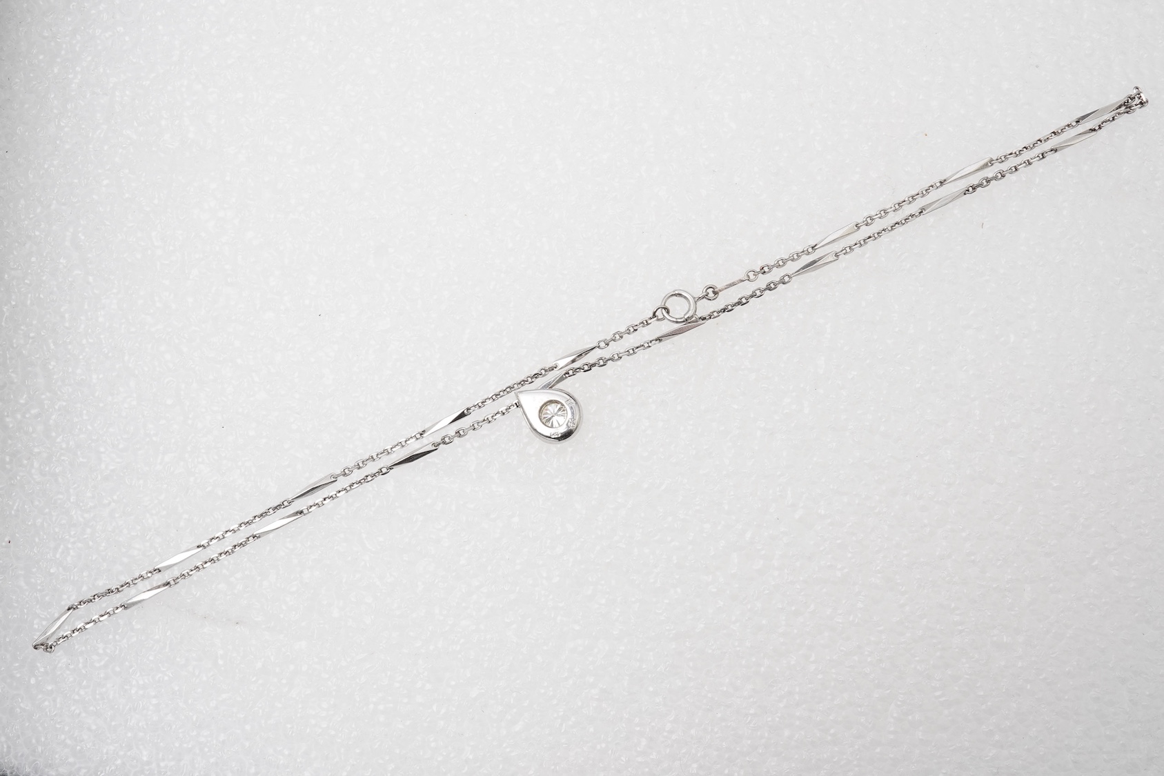A diamond necklace